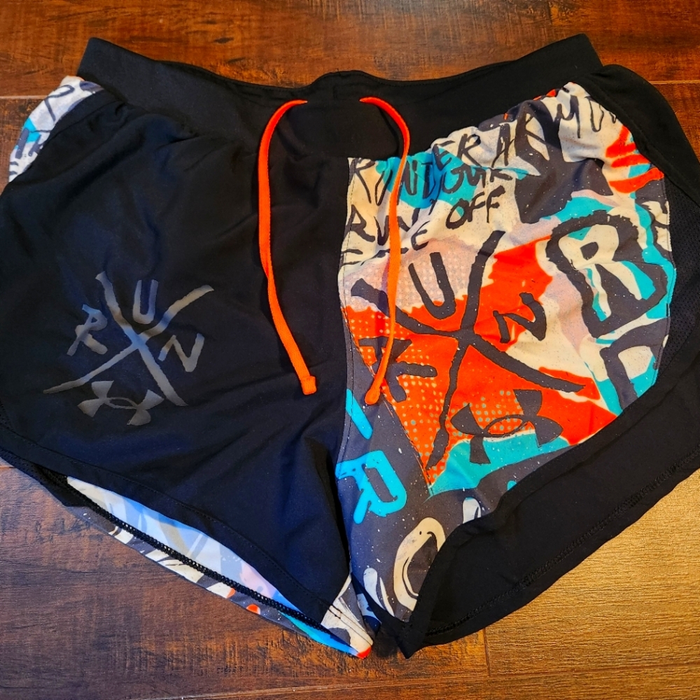 Under Armour colorful shorts size M